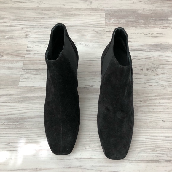 LIKE NEW Rag & Bone Aslen Black Suede Boots Booties - Picture 3 of 4